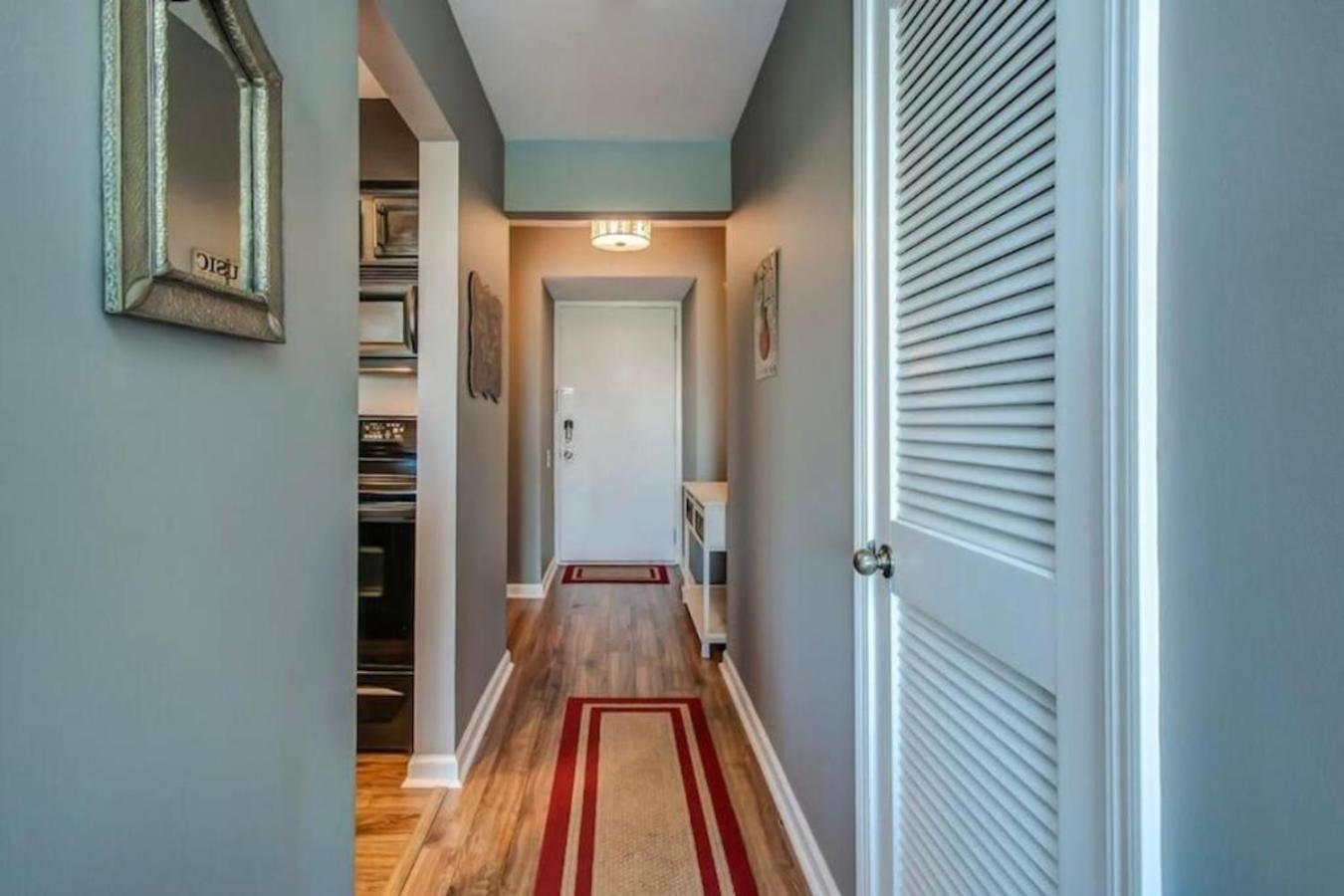 Downtown Riverfront Unit 820